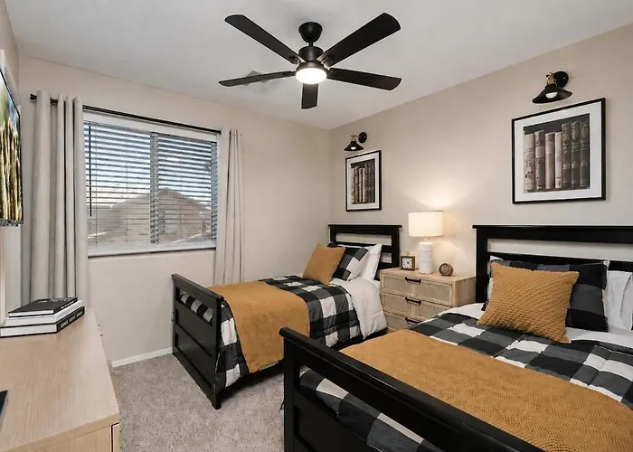 Epic Game Room, 2 Pools, Near Az Athletic Grounds * Gilbert