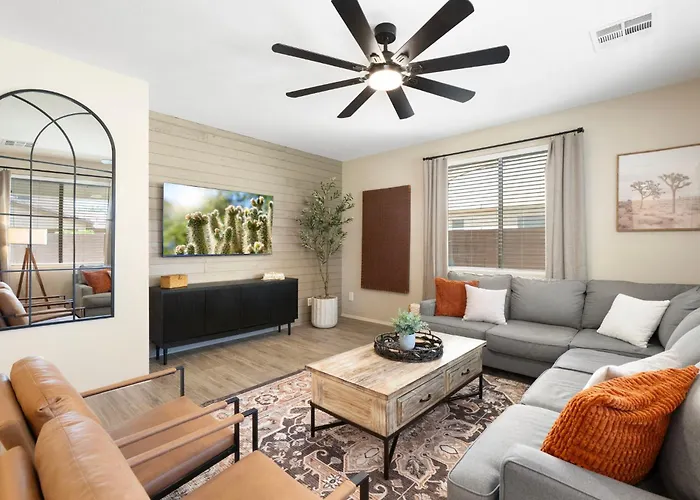 Epic Game Room, 2 Pools, Near Az Athletic Grounds Gilbert