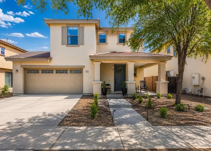 Epic Game Room, 2 Pools, Near Az Athletic Grounds * Gilbert