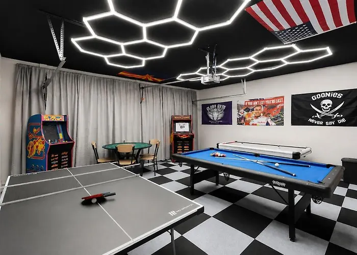 Holiday home Epic Game Room, 2 Pools, Near Az Athletic Grounds